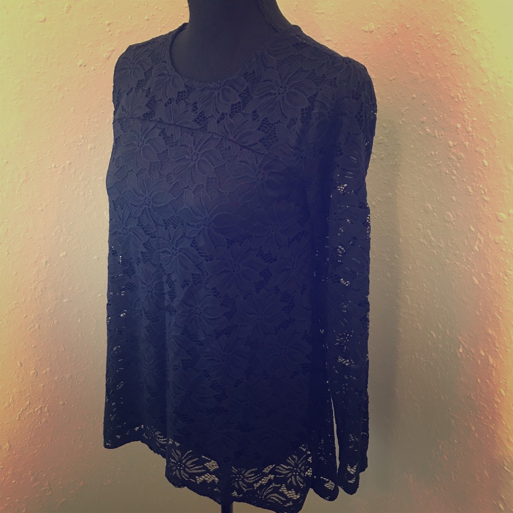 🌸Cato🌸 NWOT Lace Navy Blouse